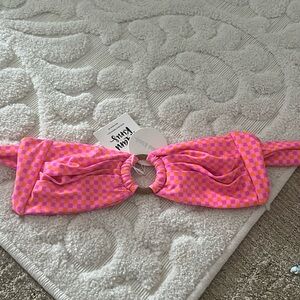 Kulani Kinis NWT bikini top